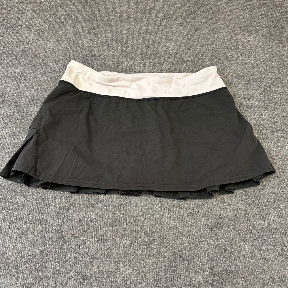 Lululemon Skort Womens Size 8 Black White Ruffle Back Athletic Tennis Skirt